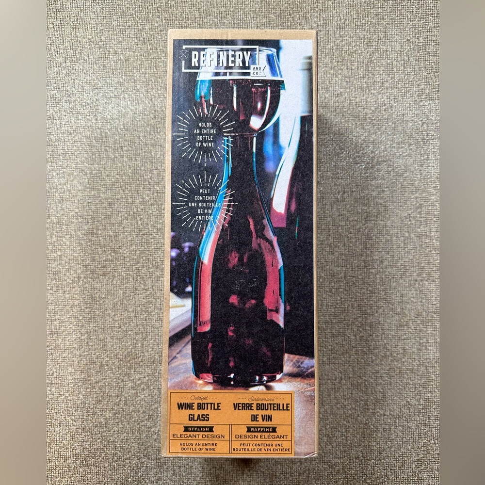 Refinery oversized Wine Bottle Glass NIB 25 oz wine glass gag novelty gift *NEW*